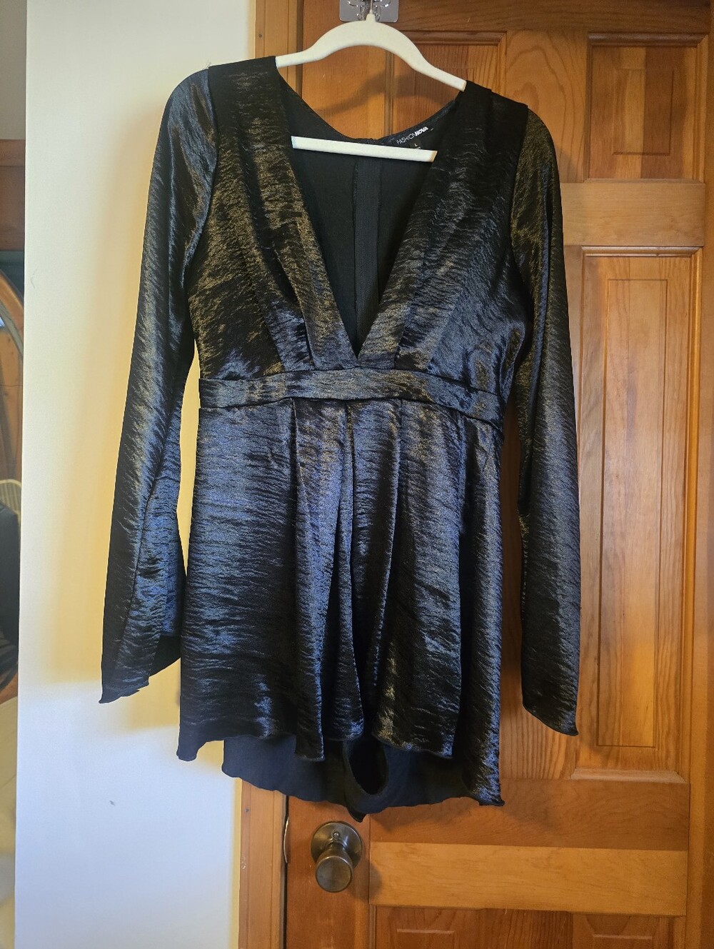 Fashion Nova Shiny Black V-Neck Long Sleeve Romper